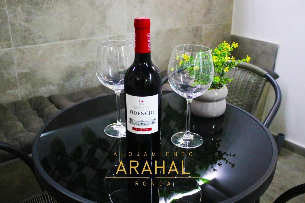 Apartament Arahal - *